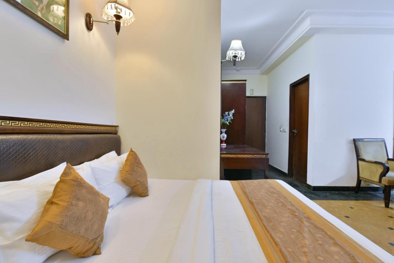 Hotel I Stay & Revels Near New Delhi Railway Station- By Ap Singh Hotels Exterior foto